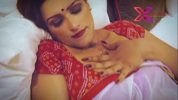 Indian Cheating wife ,fucked by makeup artist