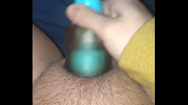 amateur big clit fucking toy and cumming