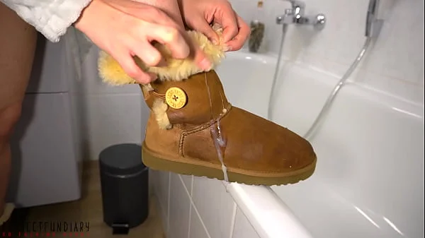 surprises stepdaughter in the bathroom - he uses her and her innocent Ugg boots, projectfundiary