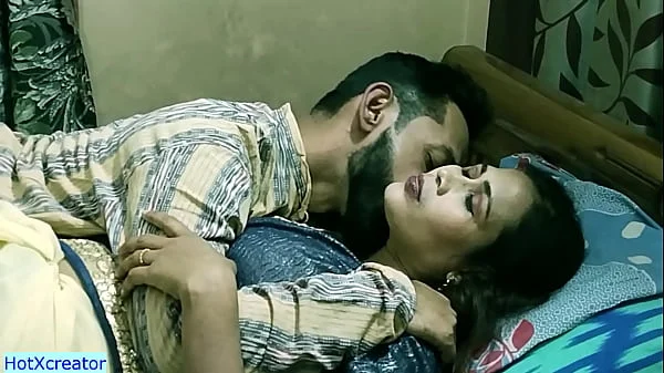 Beautiful Indian bengali bhabhi having sex with loan agent! Best Indian web series sex